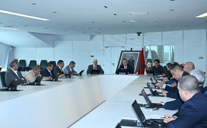 لقجع يعلن الموسم الحالي موسما استثنائيا ويحسم في ملفات “الكاف”