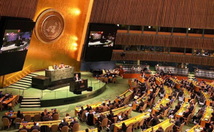 هل‭ ‬تذعن‭ ‬الجزائر‭ ‬للإرادة‭ ‬الأمريكية‭ ‬و‭ ‬تنخرط‭ ‬دون‭ ‬هواجس‭ ‬أو‭ ‬مناورات‭ ‬في‭ ‬خطة‭ ‬التسوية‭ ‬على‭ ‬قاعدة‭ ‬خطة‭ ‬الحكم‭ ‬الذاتي؟‭ ‬