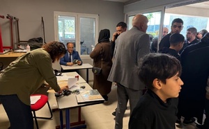 القنصلية المتنقلة للمغرب ببَاستيا: مبادرة متميزة في خدمة الجالية المغربية