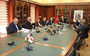 نزار بركة يقود لقاءا وزاريا بالرباط لبحث تسريع فك العزلة عن العالم القروي بالحسيمة وتعزيز البنية التحتية