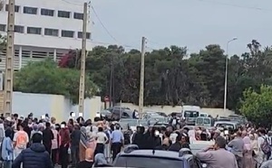 الجديدة: ظاهرة احتشاد الأمهات والآباء  أمام مراكز امتحانات الباكالوريا