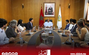 وفد فرنسي من المنتخبين الشباب يطلع بالداخلة على الأوراش التنموية وفرص الاستثمار