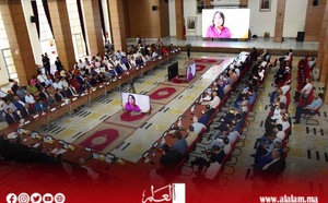 والي بني ملال-خنيفرة يفتح أبواب الولاية أمام مغاربة العالم.. تبسيط المساطر والإنصات لانشغالات الجالية