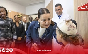 الأميرة للا أسماء تزور مستفيدين مغاربة وبنميين من زراعة القوقعة… أكثر من 1100 مغربي شملهم التكفل المجاني