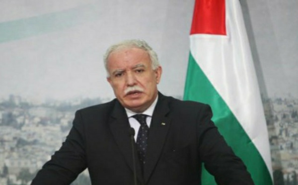 خارجية فلسطين تتبرأ من تصريحات سفيرها بالجزائر