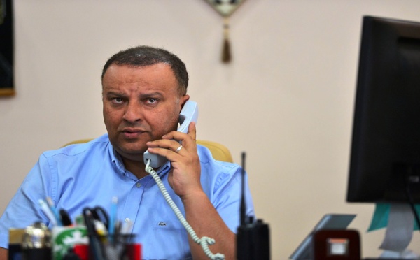 مكالمة هاتفية تسجن مدير مجموعة إعلامية في الجزائر