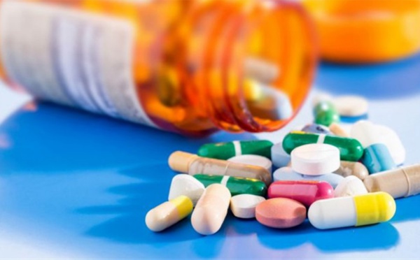 التشوش الذهني وتراجع القدرة على التركيز مخاطر الافراط في تناول الأدوية
