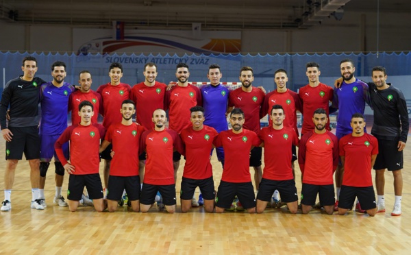 المنتخب الوطني لكرة القدم داخل القاعة يستعد لنهائيات كاس العالم بليتوانيا