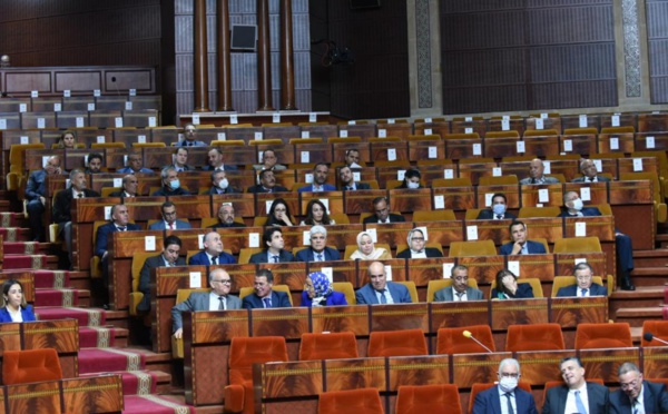 وزيرة المالية تصف الوثيقة المالية بمشروع "الأمل والثقة" وفرص الجميع