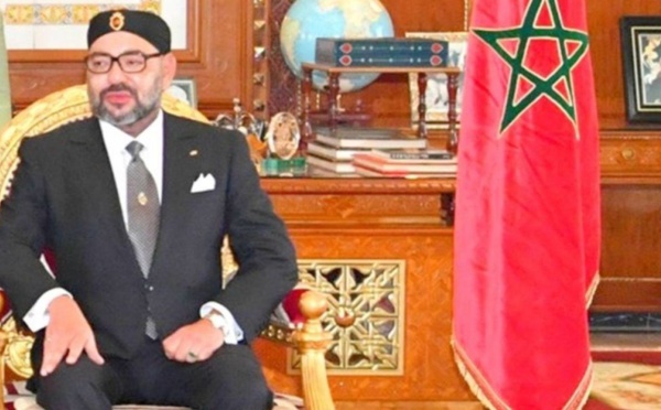 جلالة الملك محمد السادس يستقبل بالقصر الملكي سفراء المملكة الجدد