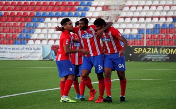 المغرب التطواني يتوج بطلا رمزيا للشتاء واتحاد تواركة يكتفي بالوصافة