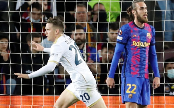 برشلونة في قمة حارقة مع نابولي من أجل إنقاذ موسمه