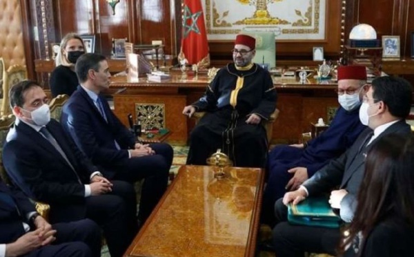 صاحب الجلالة يستقبل بيدرو سانشيز بالرباط