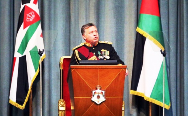 رسالة ملك الأردن على خلفية قرار تقييد تحركات واتصالات أخيه الأمير حمزة