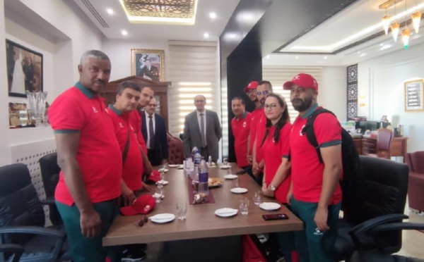 الوفد الإعلامي المغربي يحظى باستقبال من سفير المملكة بتونس 