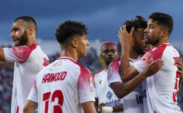 الوداد يبحث عن التتويج باللقب أمام الدفاع الحسني الجديدي 