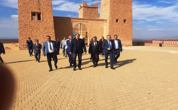 القنصل العام لدولة إسبانيا في زيارة لمنتزه عين أسردون والمتجر التضامني بجهة بني ملال خنيفرة
