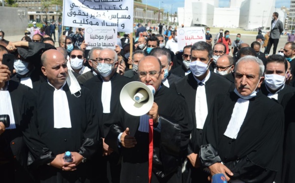 محامون يطالبون بإحداث المعهد الوطني للمحاماة