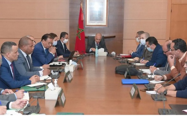 النقابات التعليمية الخمس تؤكد بعد لقائها الاثنين مع بنموسى رفضها العرض الحكومي مطالبة بتجويده