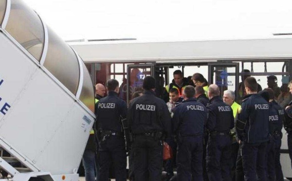 طرد الداعية الإسلامي الروالي خارج ألمانيا