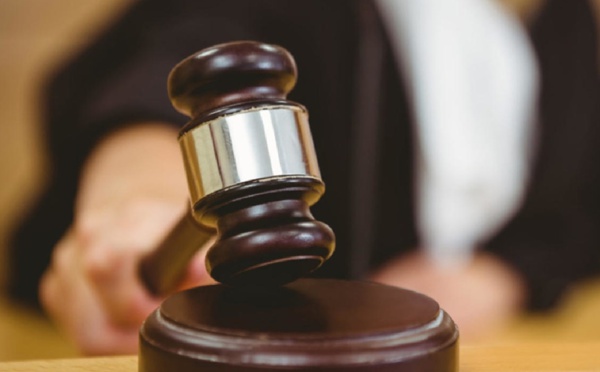 محكمة الاستئناف بمراكش تصدر حكمها في حق رئيس وموظف جماعيين