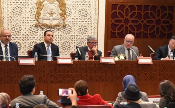 مضيان يطالب بإرساء قانون مستقل خاص بالجمعيات