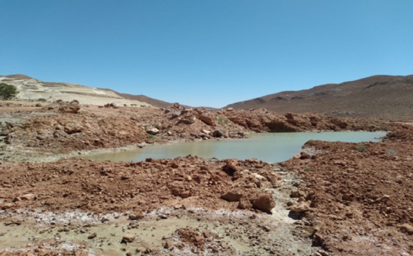 منجم وانسيمي يستنزف الفرشة المائية ويهدد الأمن الغذائي لواحة إفران