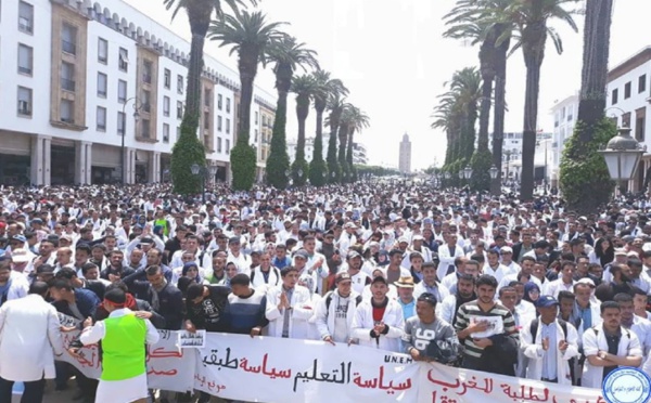 أساتذة التعاقد يلوحون بالتصعيد