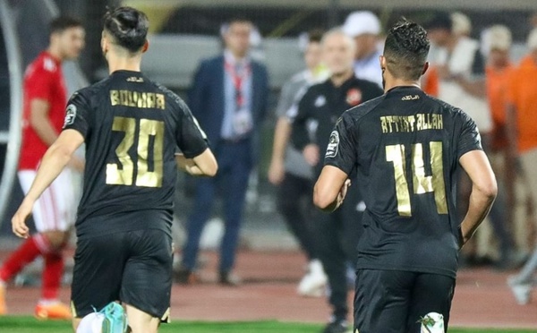 الوداد يبقي على آماله في الاحتفاظ باللقب بهدف متأخر أمام الأهلي