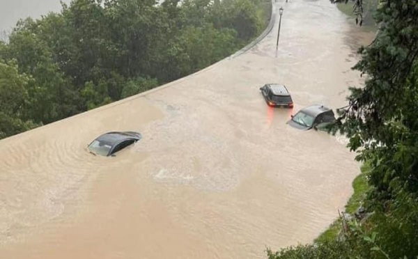 إعلان "حالة الطوارئ" في "نيويورك" بعد أمطار غزيرة تسببت في فيضانات