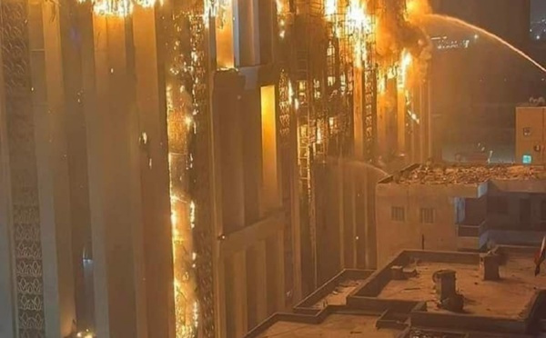 حريق مُهْوِل في مصر يلتهم مبنى مديرية الأمن وارتفاع عدد الإصابات