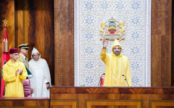 بالفيديو.. جلالة الملك يترأس افتتاح الدورة الخريفية للبرلمان وينوه بتضامن وتكافل المغاربة خلال "زلزال الحوز"