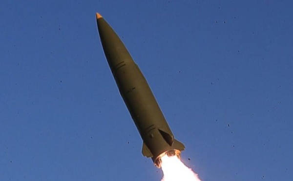 الكيان الإسرائيلي يتهم الحوثيين باستهدافهم لإسرائيل بصاروخ