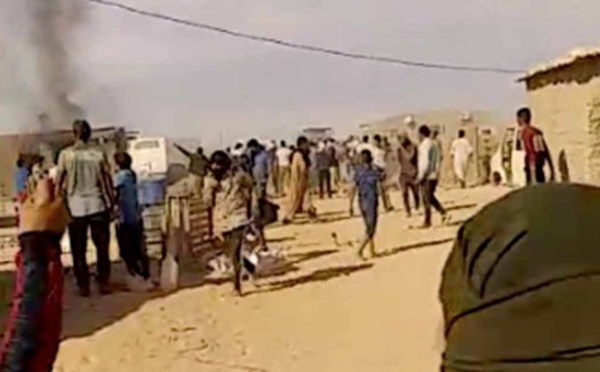 الدرك‭ ‬الحربي‭ ‬الجزائري‭ ‬يتدخل‭ ‬بعنف‭ ‬في‭ ‬مخيمات‭ ‬تندوف..‭ ‬