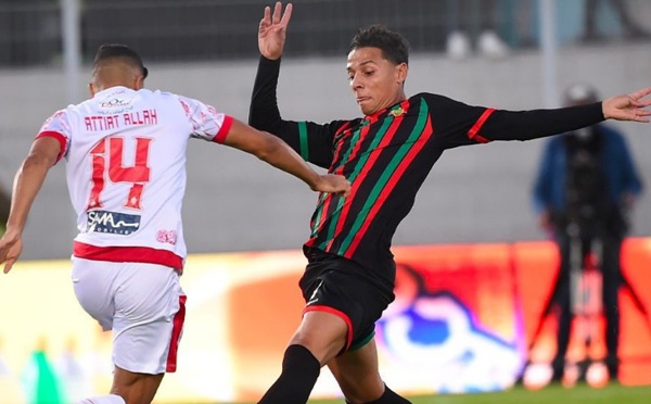الجيش يحسم الكلاسيكو أمام الوداد ويلحق بالرجاء في الصدارة