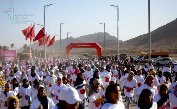 الرياضة للجميع: أزيد من 5000 مشاركة في المحطة الثالثة من "خطوات النصر النسائية" بزاكورة