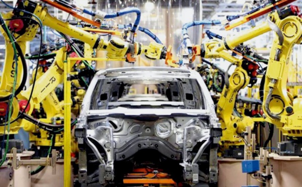 صناعة‭ ‬السيارات‭ ‬تتعزز‭ ‬باستقطاب‭ ‬المزيد‭ ‬من‭ ‬الاستثمارات‭ ‬الأجنبية‭ ‬الكبرى