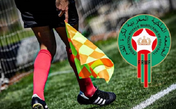 العصبة الاحترافية تتجه نحو خيار قد يحرم الحكام المغاربة من الشارة الدولية..