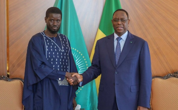 لقاء هام يجمع ماكي سال والرئيس السنغالي الجديد استعدادا لنقل السلطة