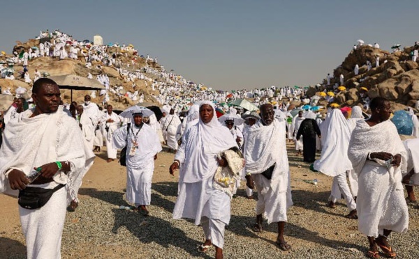 وفيات الحجاج لهذا العام تتجاوز الألف حالة من بينها 20 مغربيا