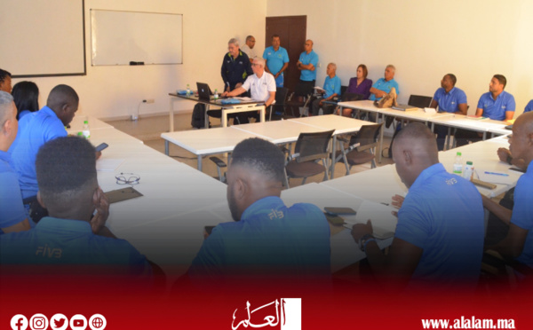 الدورة التكوينية للحكام تعزز منظومة التطوير في استراتيجية الكونفدرالية الافريقية لكرة الطائرة