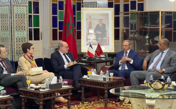 فرنسا تعتزم تمويل مشاريع مهمة في الصحراء المغربية
