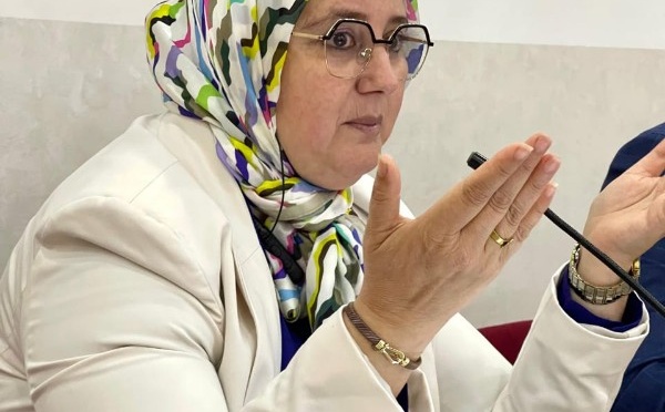 مهما تثاقلت سوداوية الأحداث.. عليك أن تنجو لتبقي على مهمة أخرى كراعي أمل.. رقية أشمال