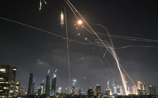 قتلى وجرحى جراء التصعيد الإسرائيلي الإيراني والقصف متواصل