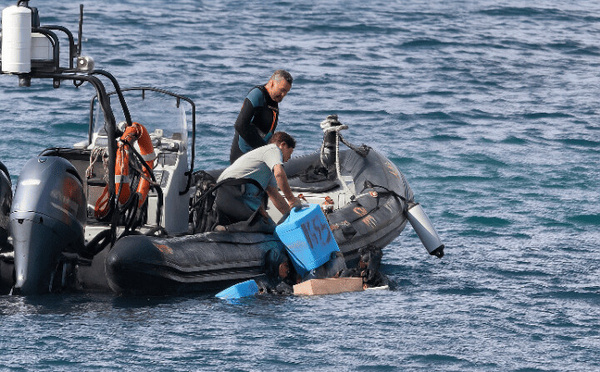 شحنة "حشيش" طافية تستنفر مصالح الدرك البحري قبالة سواحل الحسيمة