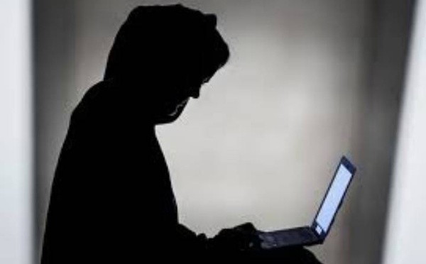 الحسيمة: ستة أشهر حبسًا نافذًا لسيدة أدينت بابتزاز وانتهاك خصوصية الغير