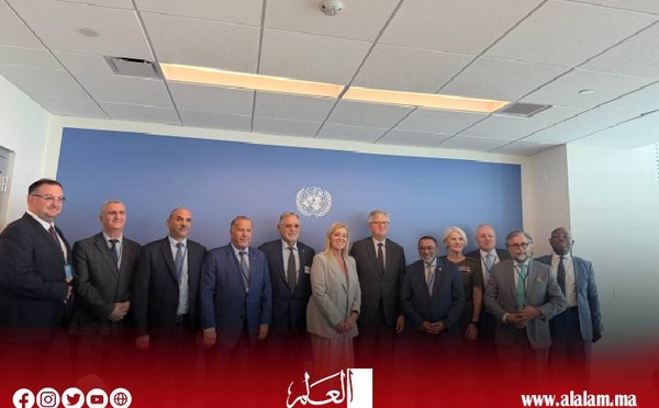 وفد برلمان البحر الأبيض المتوسط المشارك في الدورة 80 للجمعية العامة للأمم المتحدة يلتقي السيد "جان بيير لاكروا" لبحث قضايا حفظ السلام الدولية