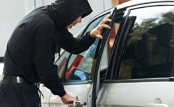الحسيمة: الأمن يطيح بمشتبه به في سرقة محتويات السيارات