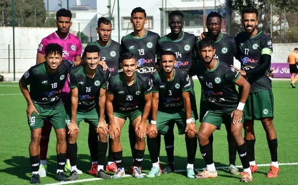 قمة مرتقبة بين مولودية وجدة وسطاد المغربي