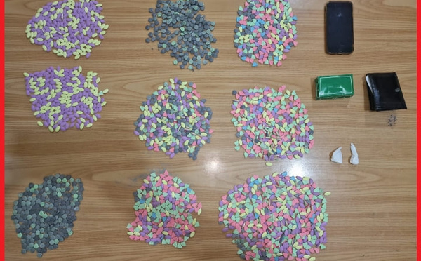 حجز 1457 قرص طبي مخدر و500 غ من الكوكايين بوجدة